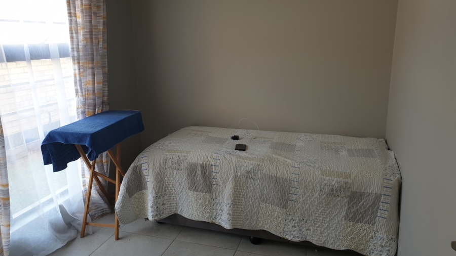 3 Bedroom Property for Sale in Amberfield Gauteng