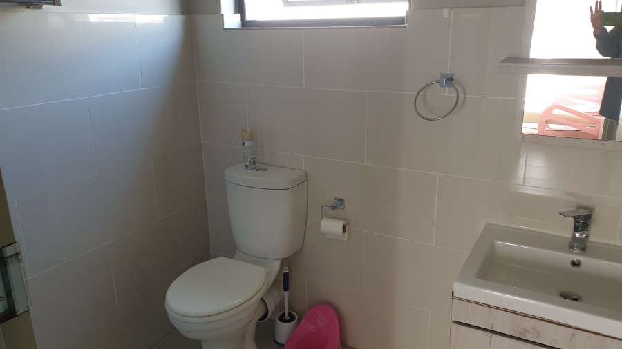 3 Bedroom Property for Sale in Amberfield Gauteng