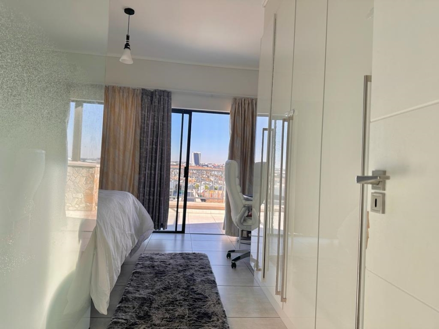 To Let 2 Bedroom Property for Rent in The Polofields Gauteng