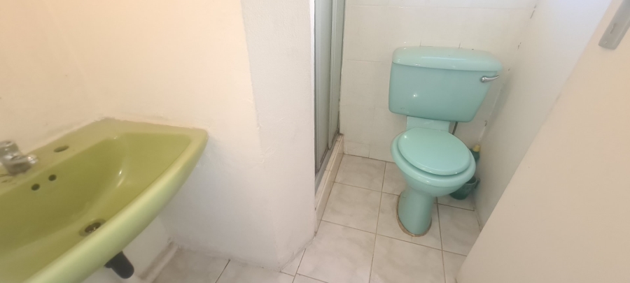 7 Bedroom Property for Sale in Laudium Gauteng