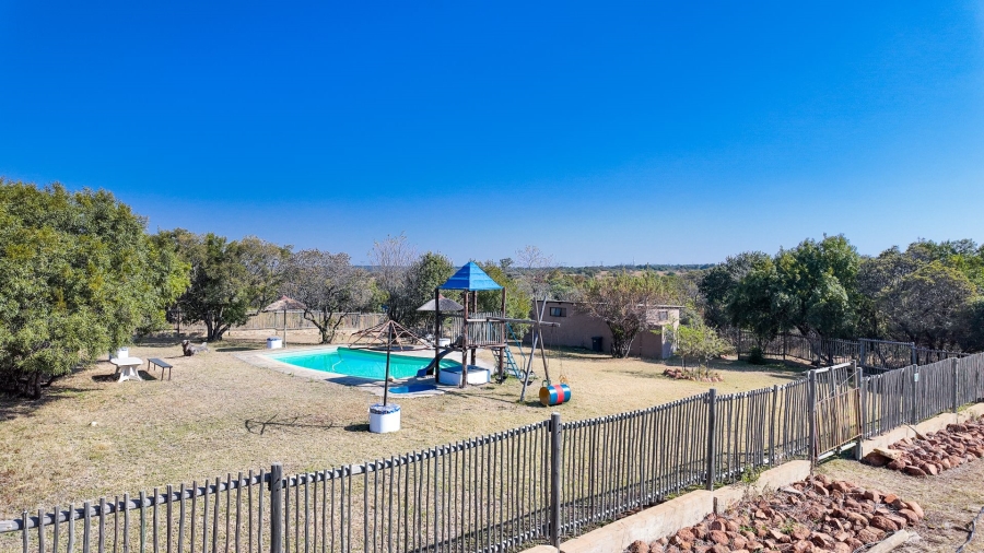 7 Bedroom Property for Sale in Dinokeng Game Reserve Gauteng