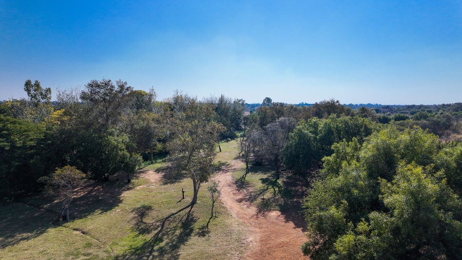 7 Bedroom Property for Sale in Dinokeng Game Reserve Gauteng