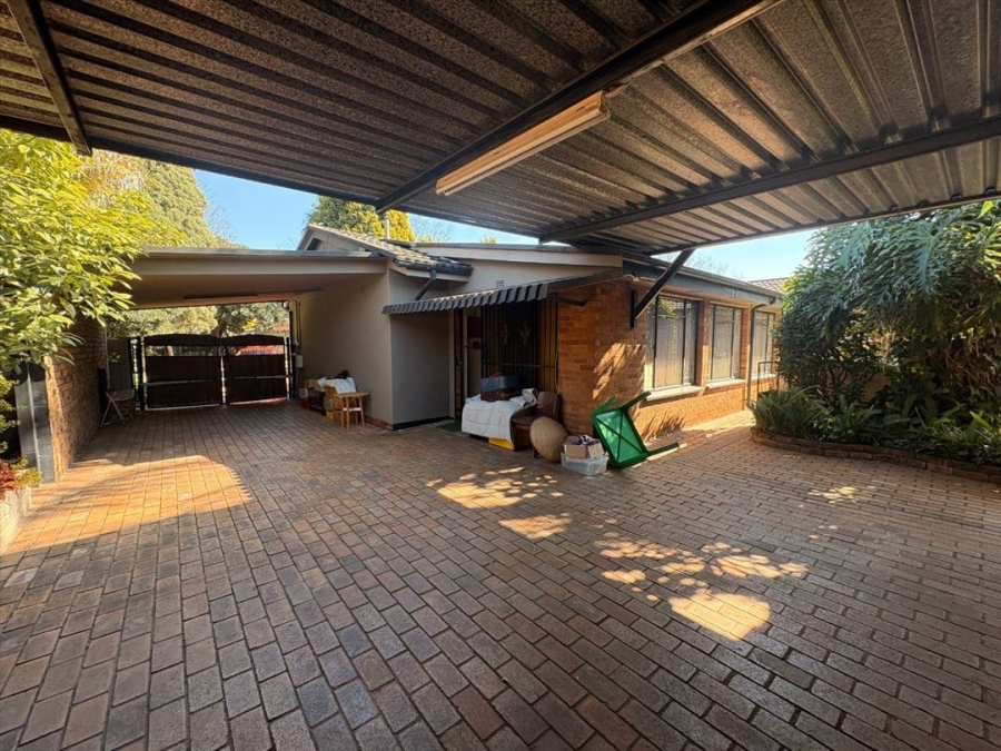 3 Bedroom Property for Sale in Northmead Gauteng
