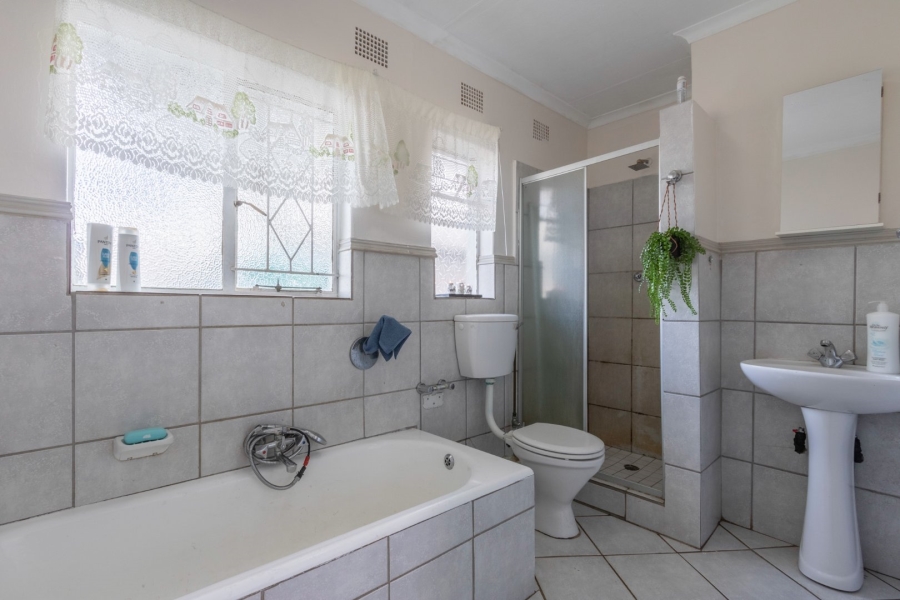 To Let 3 Bedroom Property for Rent in Impala Park Gauteng