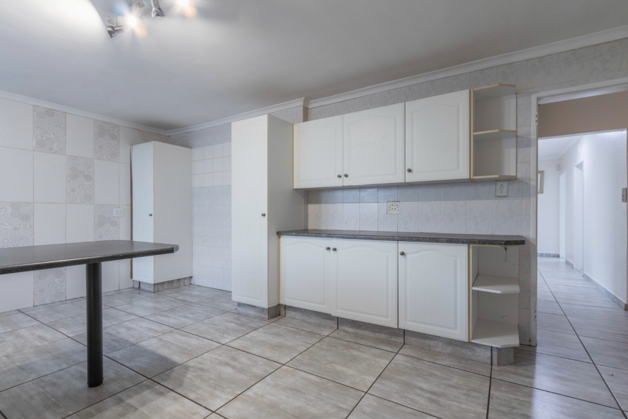 To Let 3 Bedroom Property for Rent in Impala Park Gauteng