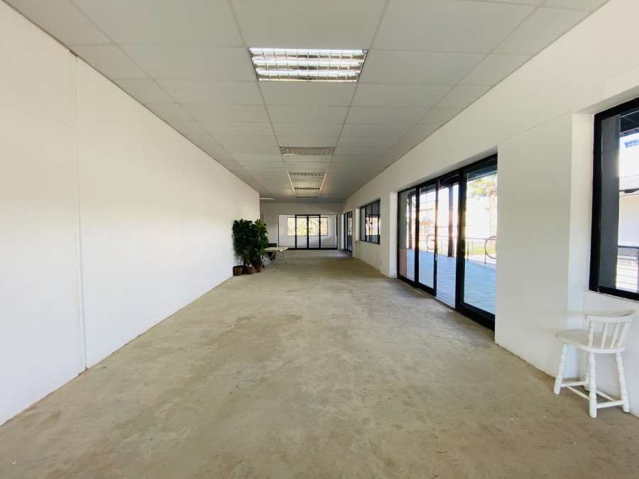 To Let commercial Property for Rent in Bromhof Gauteng