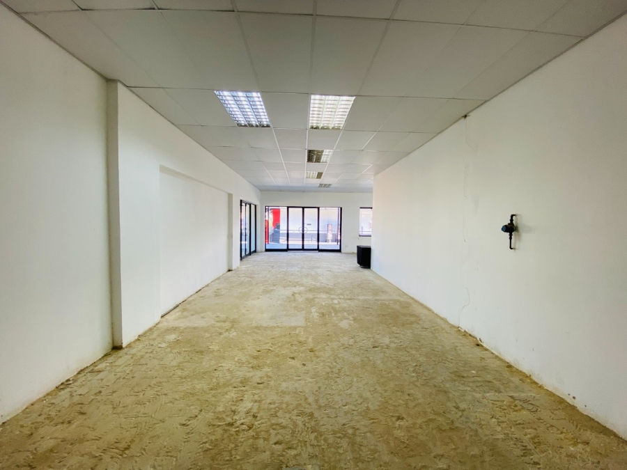 To Let commercial Property for Rent in Bromhof Gauteng