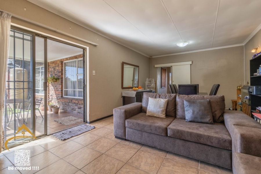3 Bedroom Property for Sale in Eden Glen Gauteng