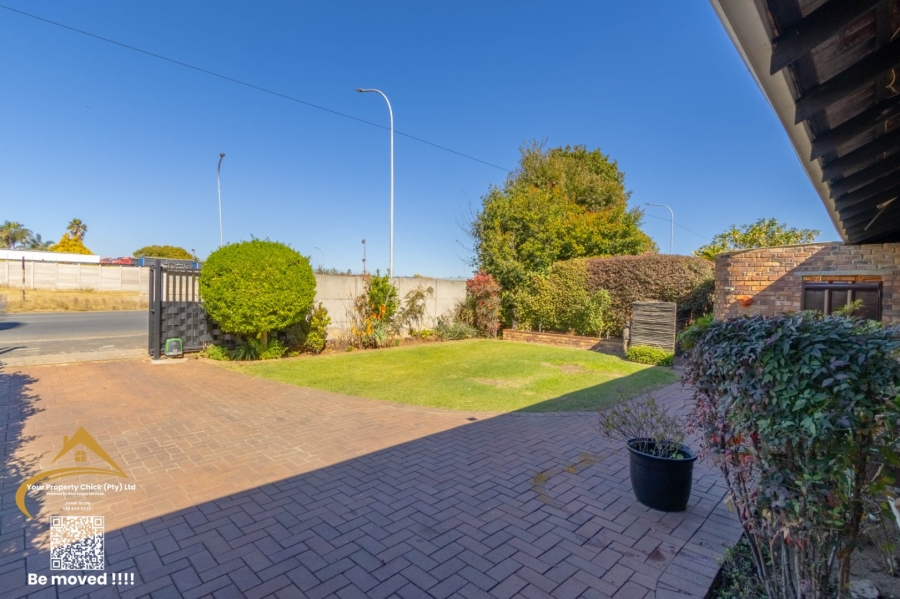 3 Bedroom Property for Sale in Eden Glen Gauteng