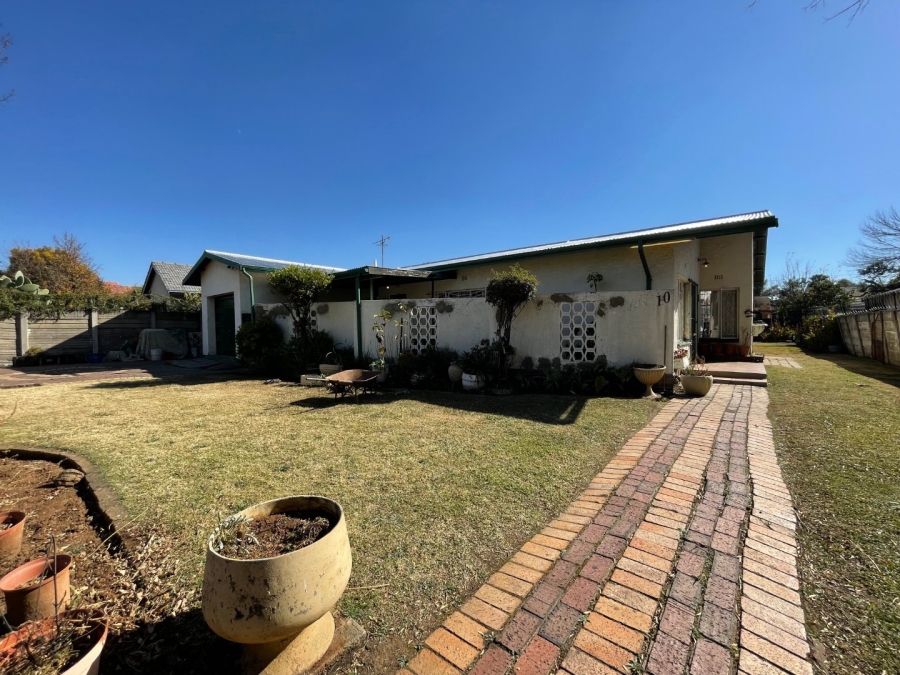 3 Bedroom Property for Sale in New Redruth Gauteng