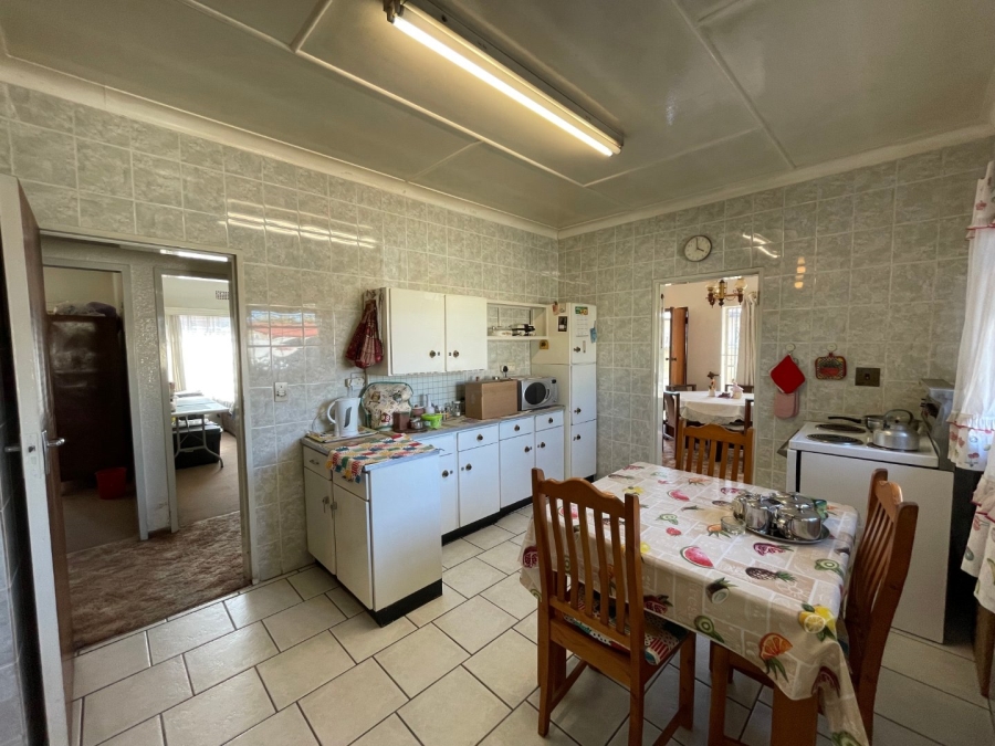 3 Bedroom Property for Sale in New Redruth Gauteng