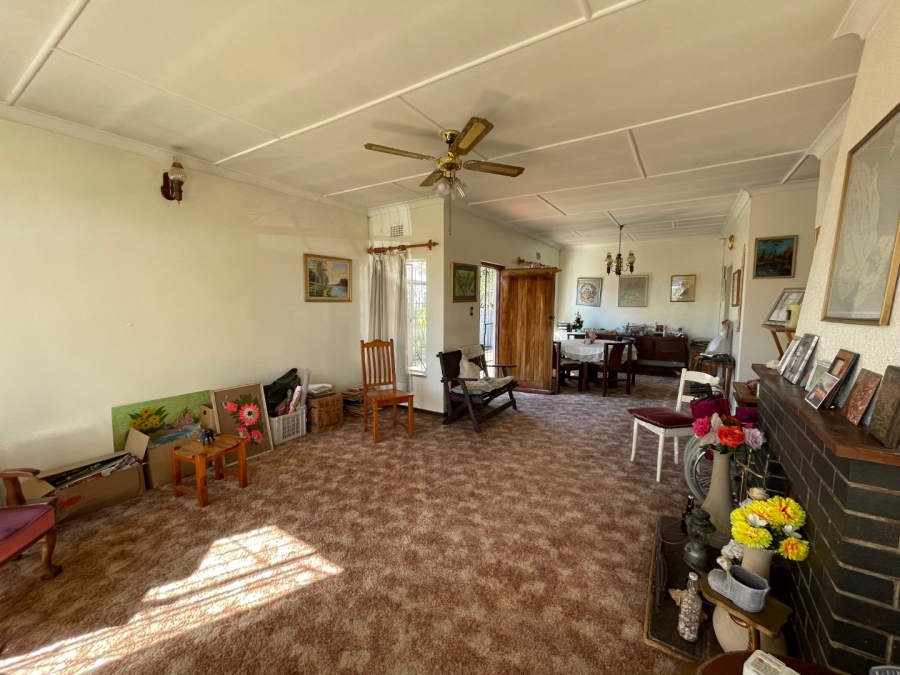 3 Bedroom Property for Sale in New Redruth Gauteng