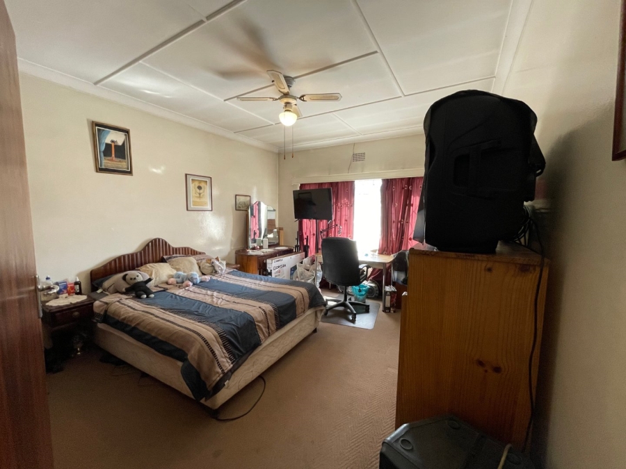 3 Bedroom Property for Sale in New Redruth Gauteng