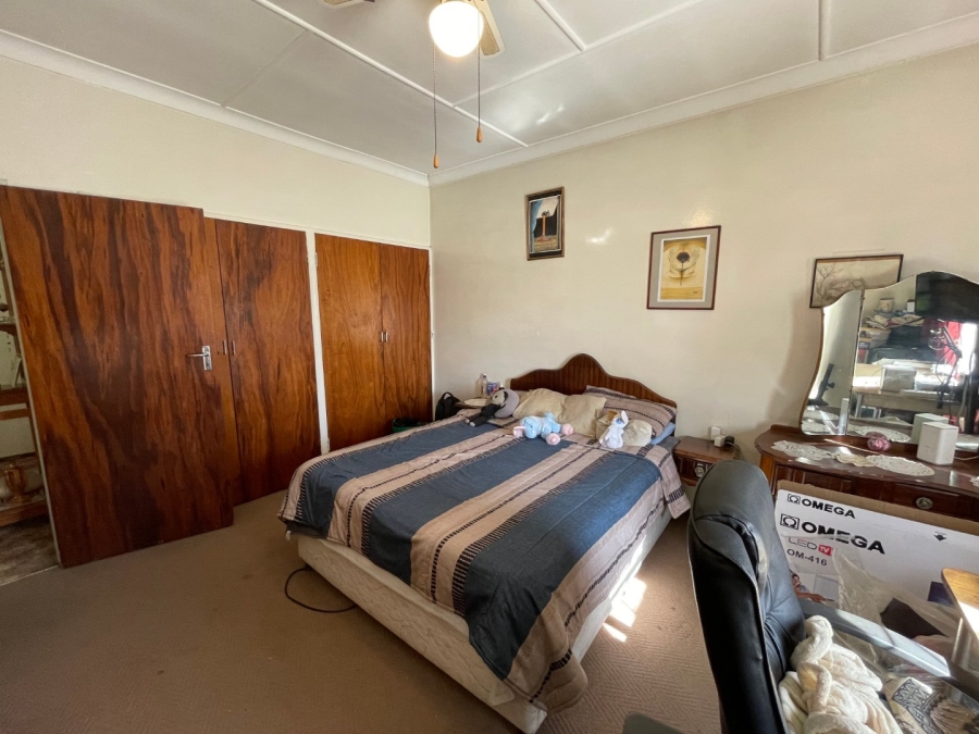 3 Bedroom Property for Sale in New Redruth Gauteng