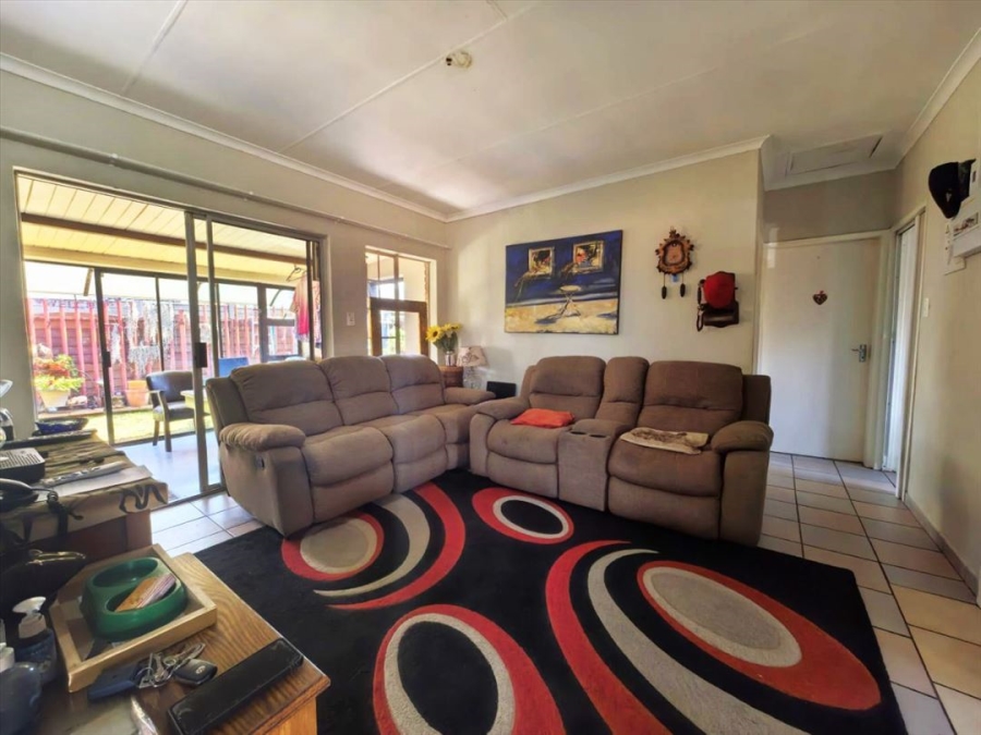 2 Bedroom Property for Sale in Benoni North Gauteng
