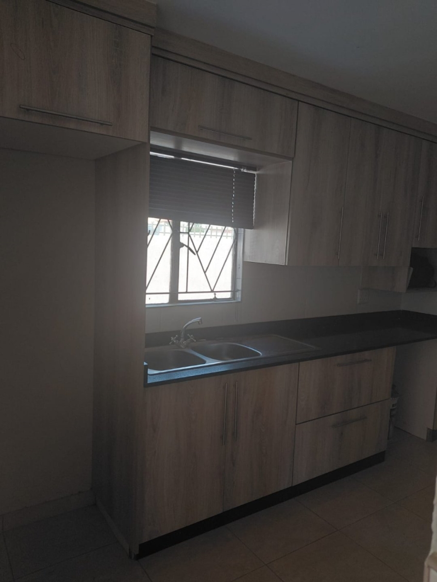 To Let 2 Bedroom Property for Rent in Soshanguve FF Gauteng