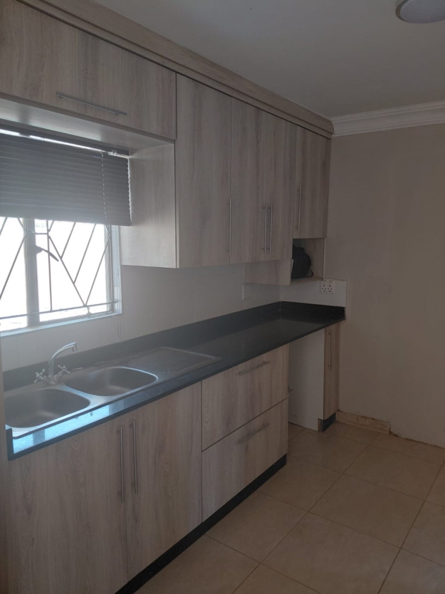 To Let 2 Bedroom Property for Rent in Soshanguve FF Gauteng
