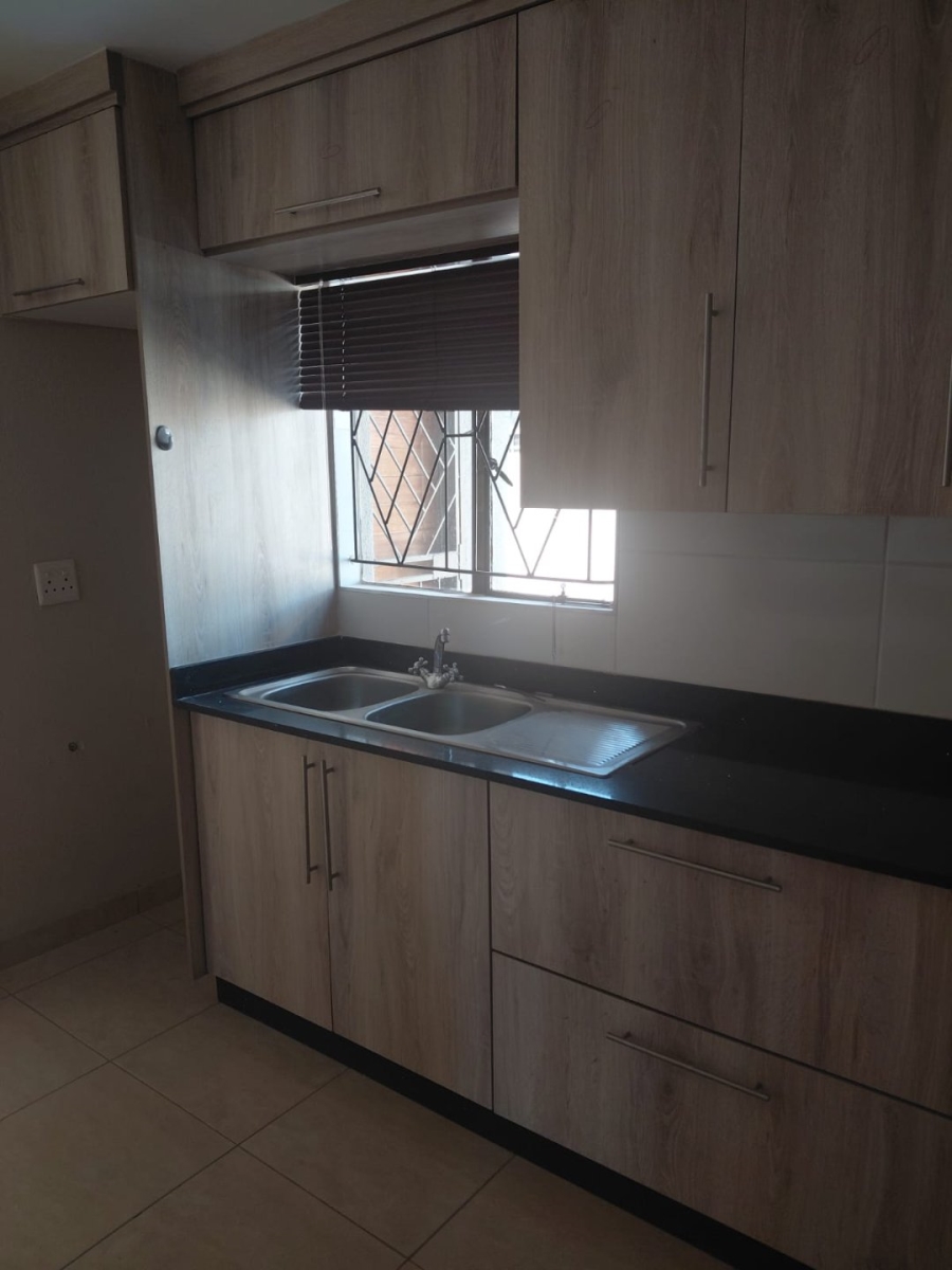 To Let 2 Bedroom Property for Rent in Soshanguve FF Gauteng