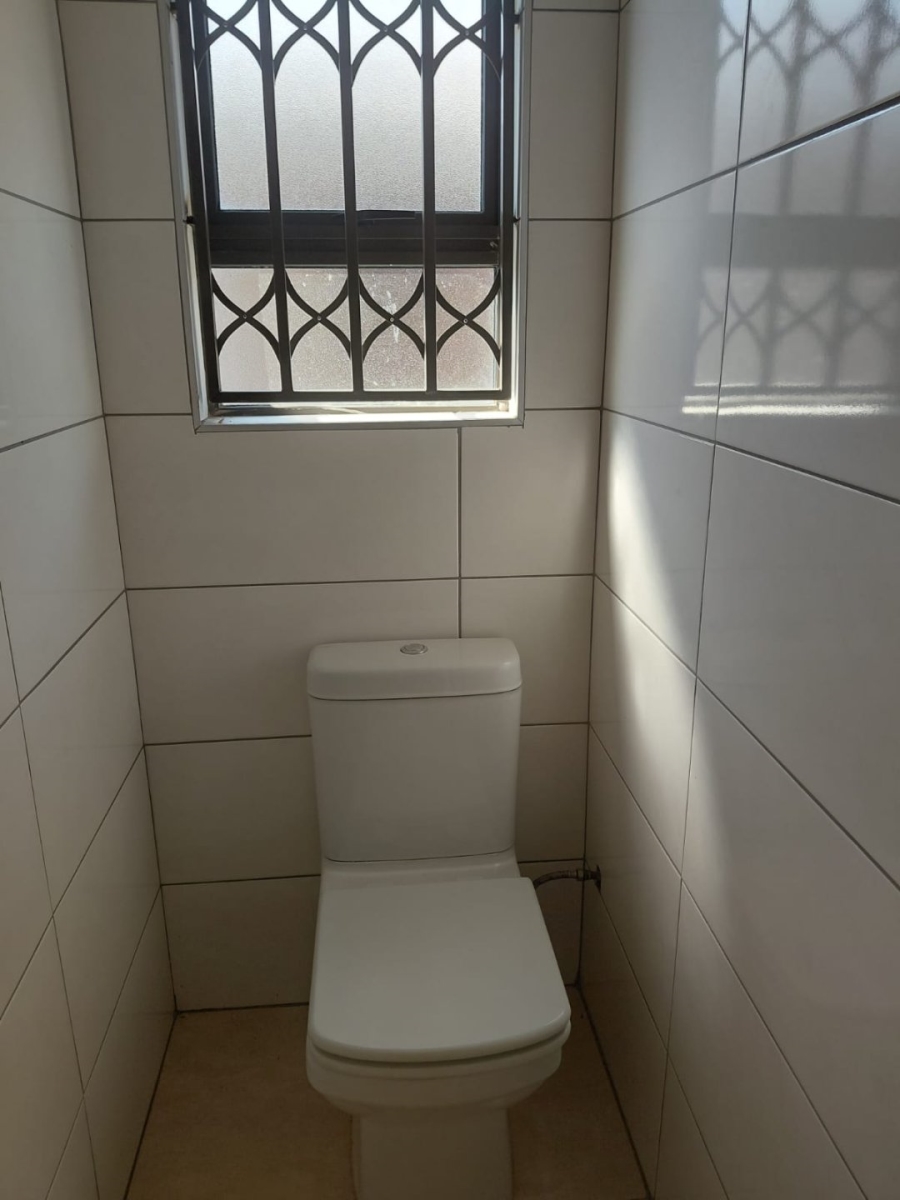 To Let 2 Bedroom Property for Rent in Soshanguve FF Gauteng