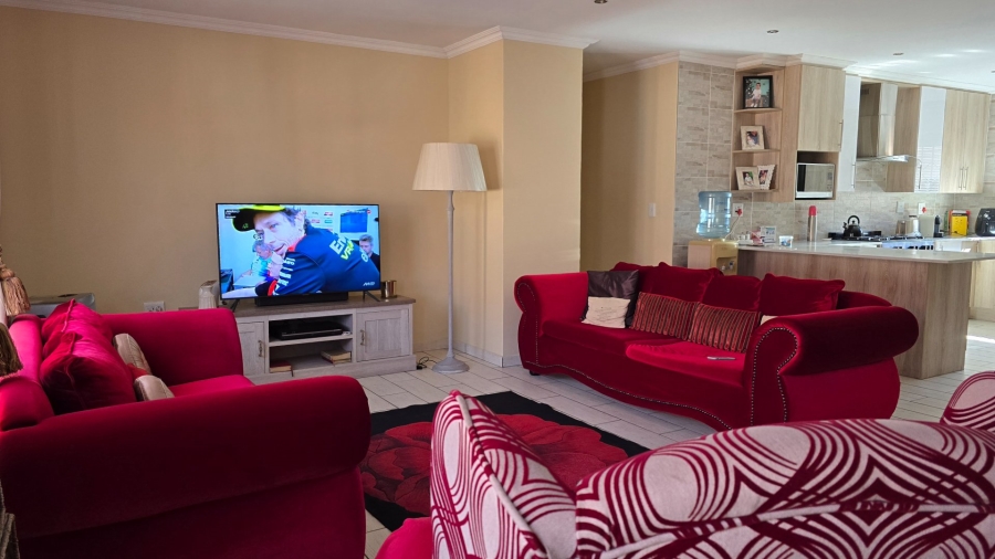 4 Bedroom Property for Sale in New Redruth Gauteng