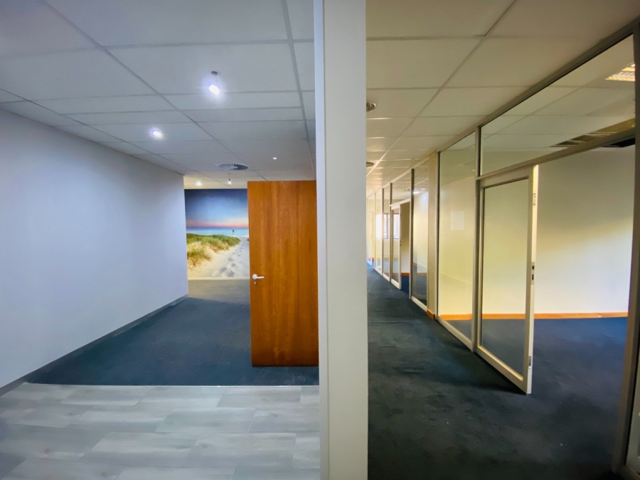 To Let commercial Property for Rent in Strubensvallei Gauteng