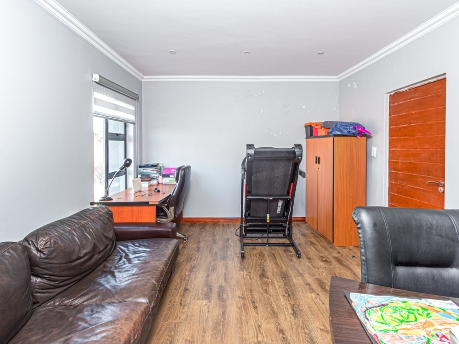 4 Bedroom Property for Sale in Copperleaf Estate Gauteng
