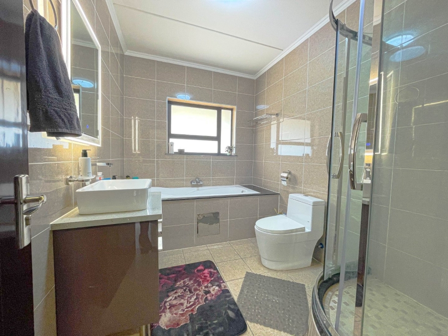 3 Bedroom Property for Sale in Kengies Gauteng