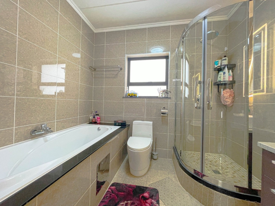 3 Bedroom Property for Sale in Kengies Gauteng