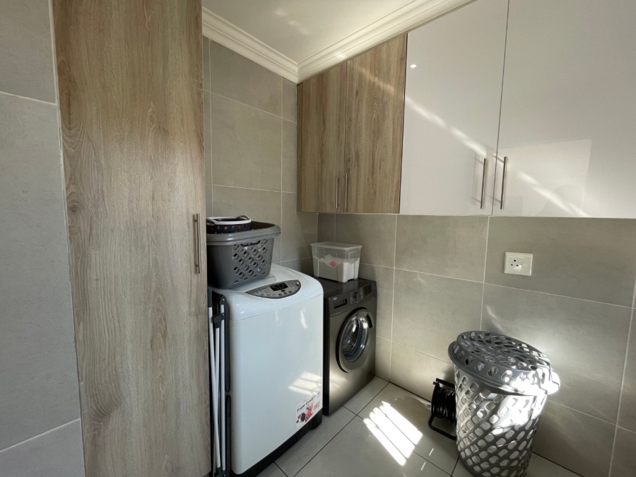 3 Bedroom Property for Sale in New Redruth Gauteng