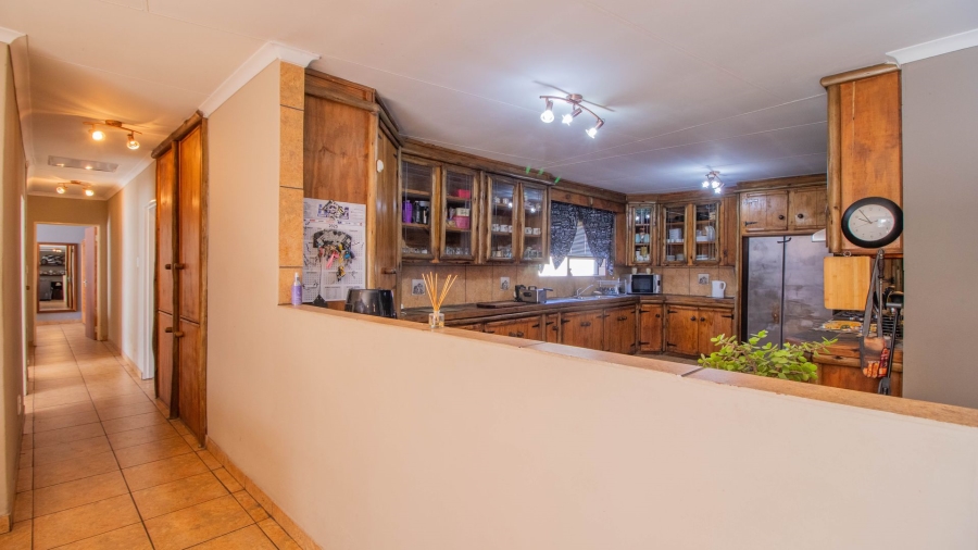 3 Bedroom Property for Sale in Selcourt Gauteng
