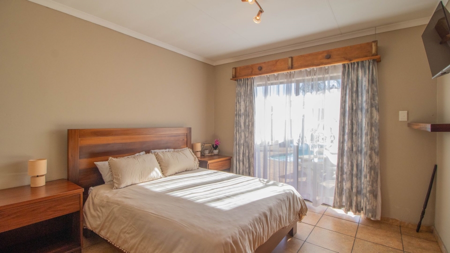 3 Bedroom Property for Sale in Selcourt Gauteng