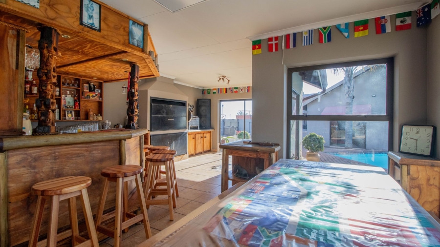 3 Bedroom Property for Sale in Selcourt Gauteng