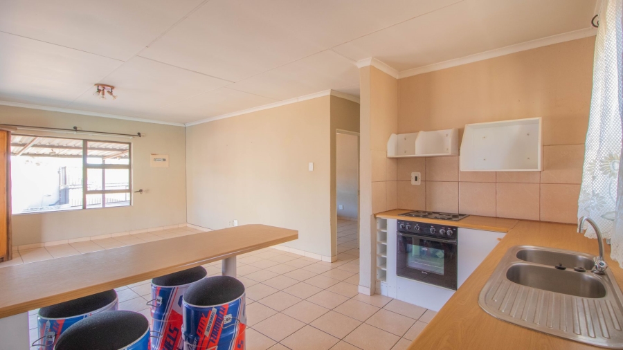 3 Bedroom Property for Sale in Selcourt Gauteng