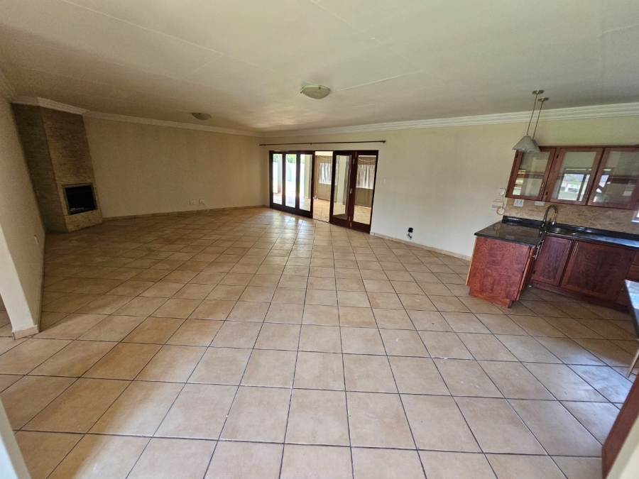 To Let 3 Bedroom Property for Rent in Monavoni Gauteng