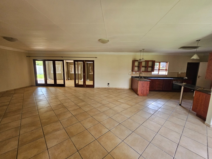 To Let 3 Bedroom Property for Rent in Monavoni Gauteng