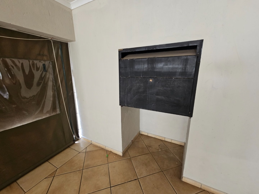 To Let 3 Bedroom Property for Rent in Monavoni Gauteng