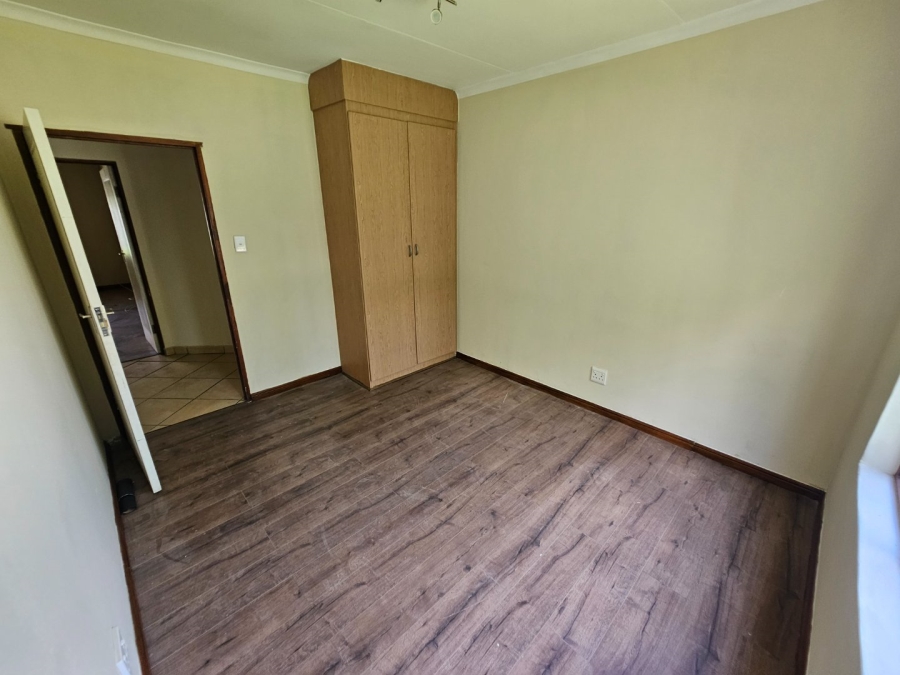 To Let 3 Bedroom Property for Rent in Monavoni Gauteng