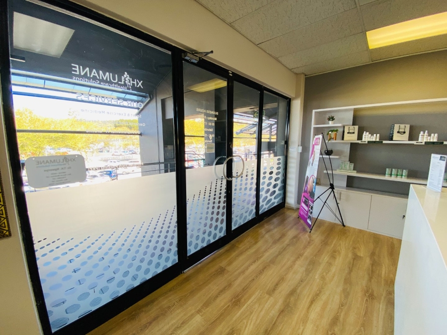 To Let commercial Property for Rent in Bromhof Gauteng