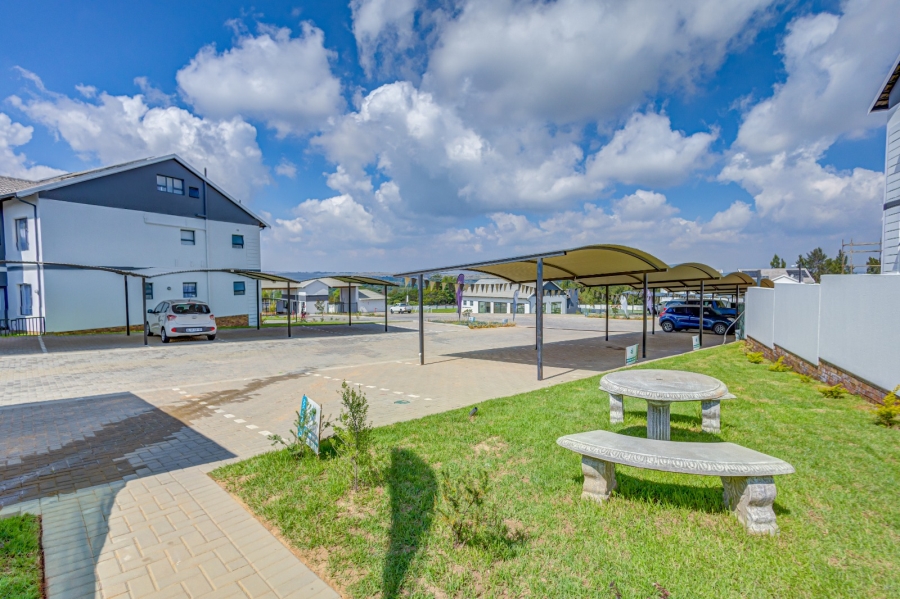 To Let 4 Bedroom Property for Rent in Glen Austin Gauteng