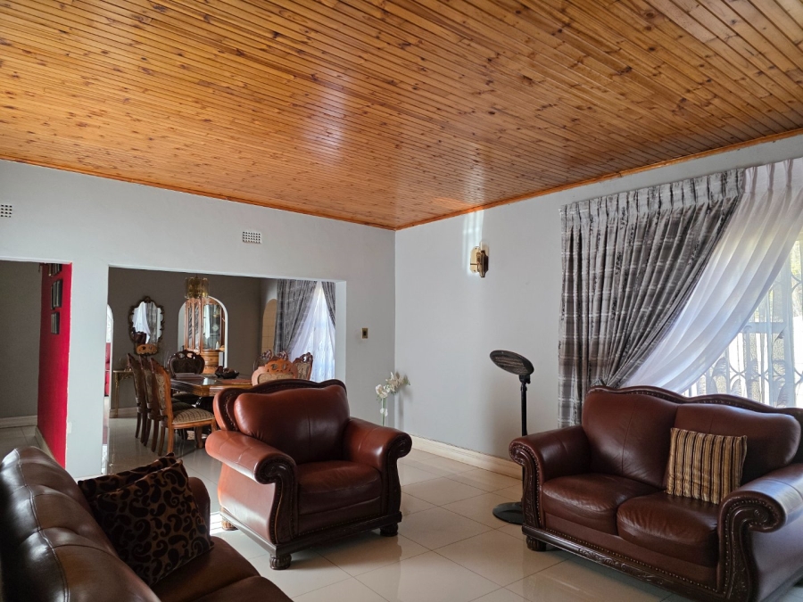 3 Bedroom Property for Sale in Vanderbijlpark SE 7 Gauteng