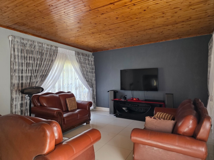 3 Bedroom Property for Sale in Vanderbijlpark SE 7 Gauteng