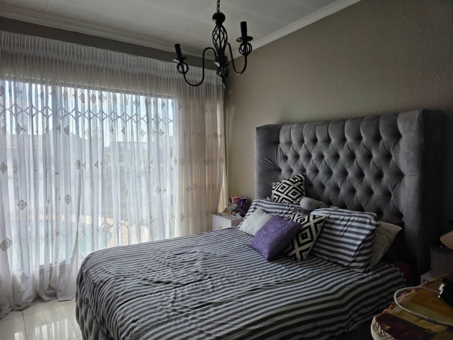 3 Bedroom Property for Sale in Vanderbijlpark SE 7 Gauteng