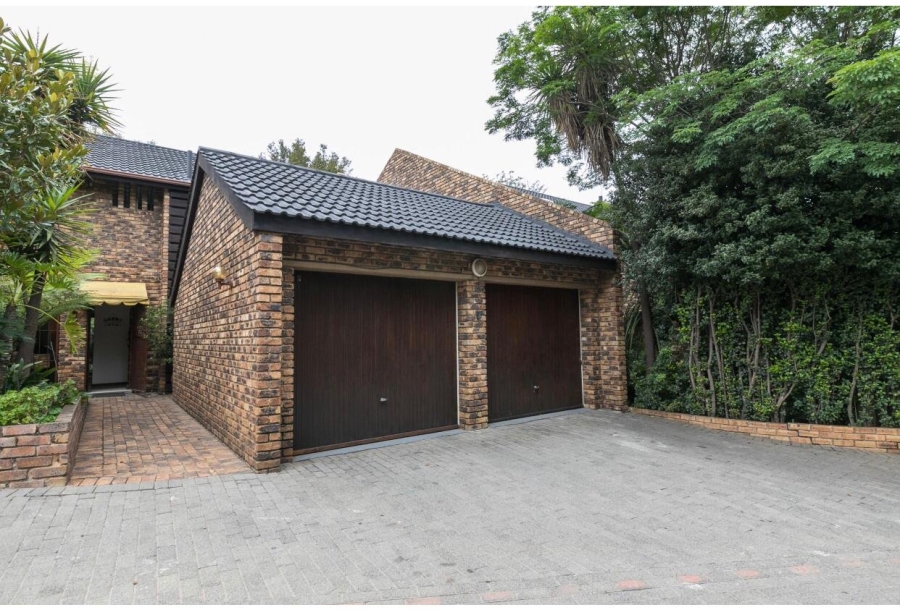 3 Bedroom Property for Sale in Sandown Gauteng