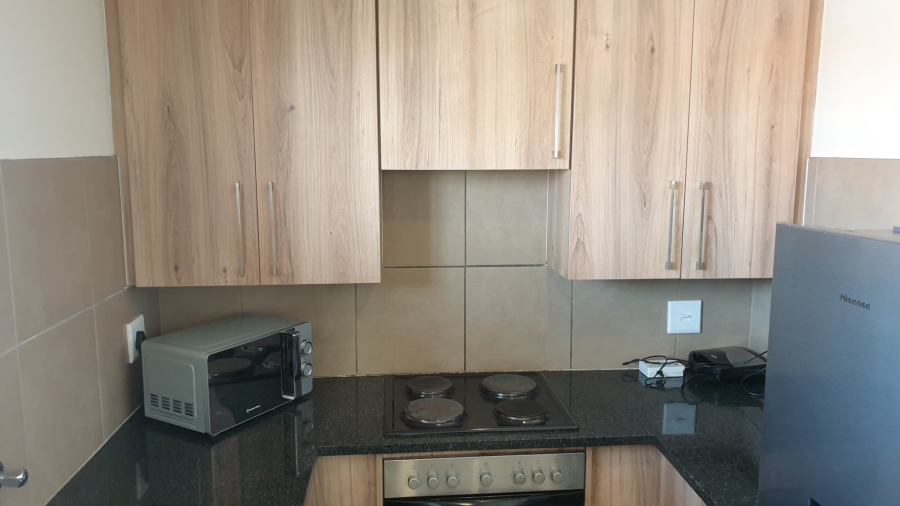 2 Bedroom Property for Sale in Monavoni Gauteng