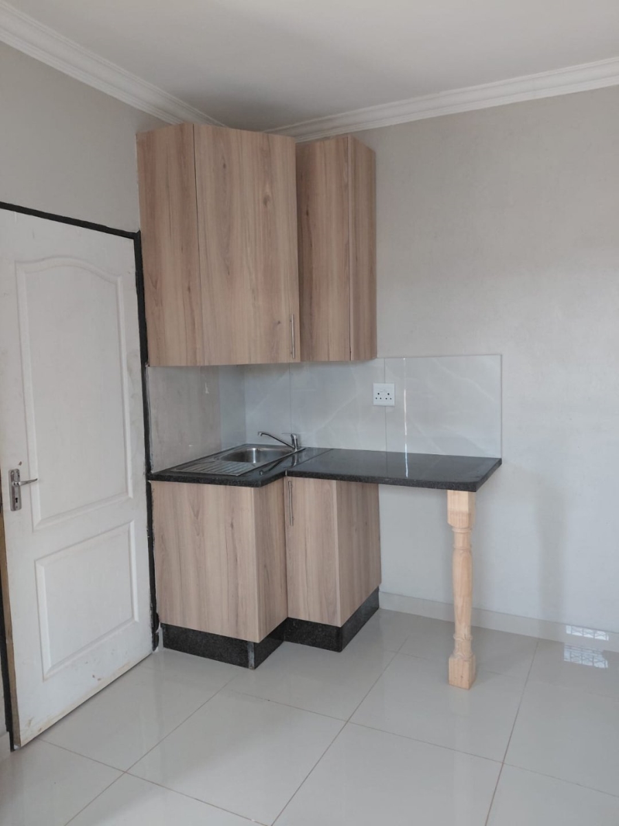 To Let 1 Bedroom Property for Rent in Soshanguve FF Gauteng