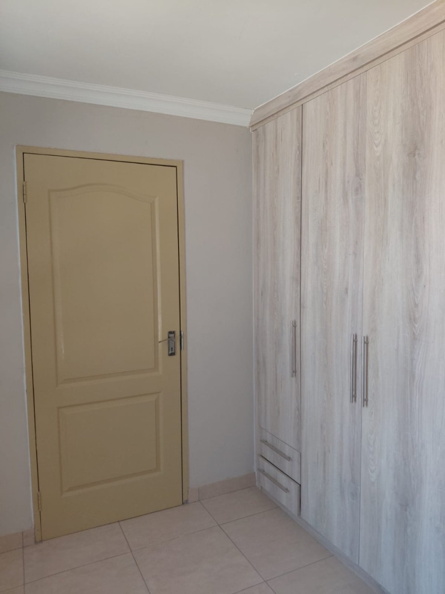 To Let 1 Bedroom Property for Rent in Soshanguve FF Gauteng