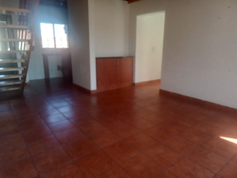 To Let 2 Bedroom Property for Rent in Noordwyk Gauteng