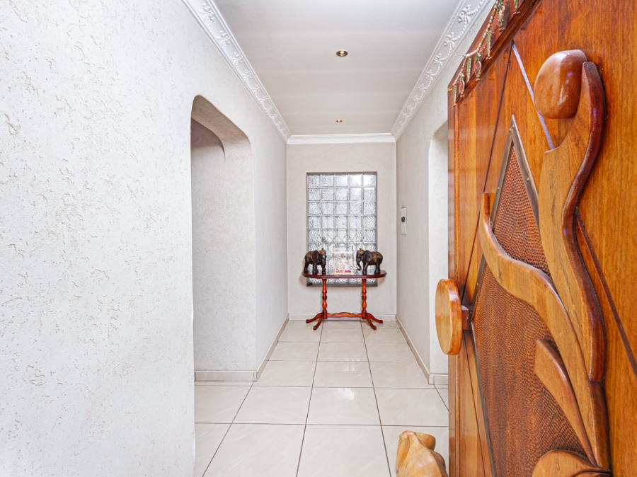 3 Bedroom Property for Sale in Country View Gauteng