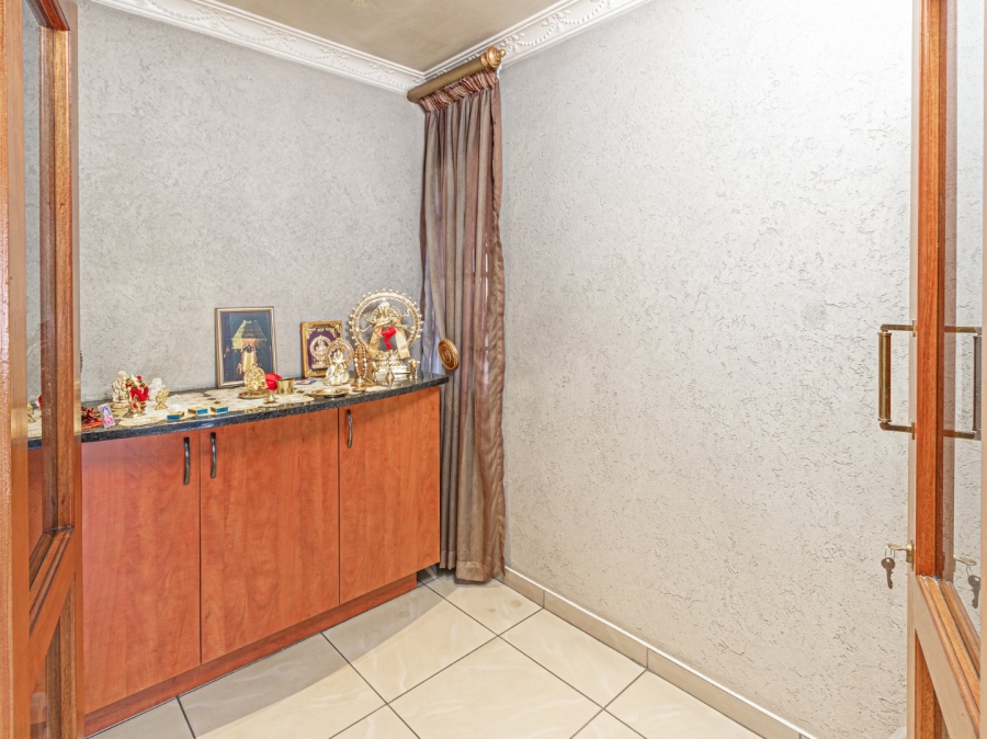 3 Bedroom Property for Sale in Country View Gauteng