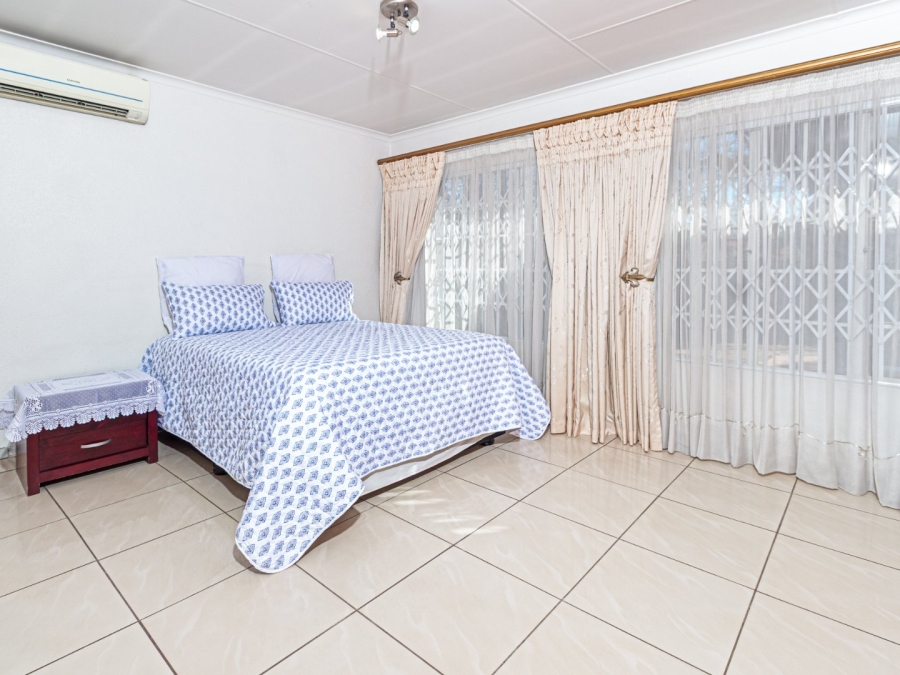 3 Bedroom Property for Sale in Country View Gauteng